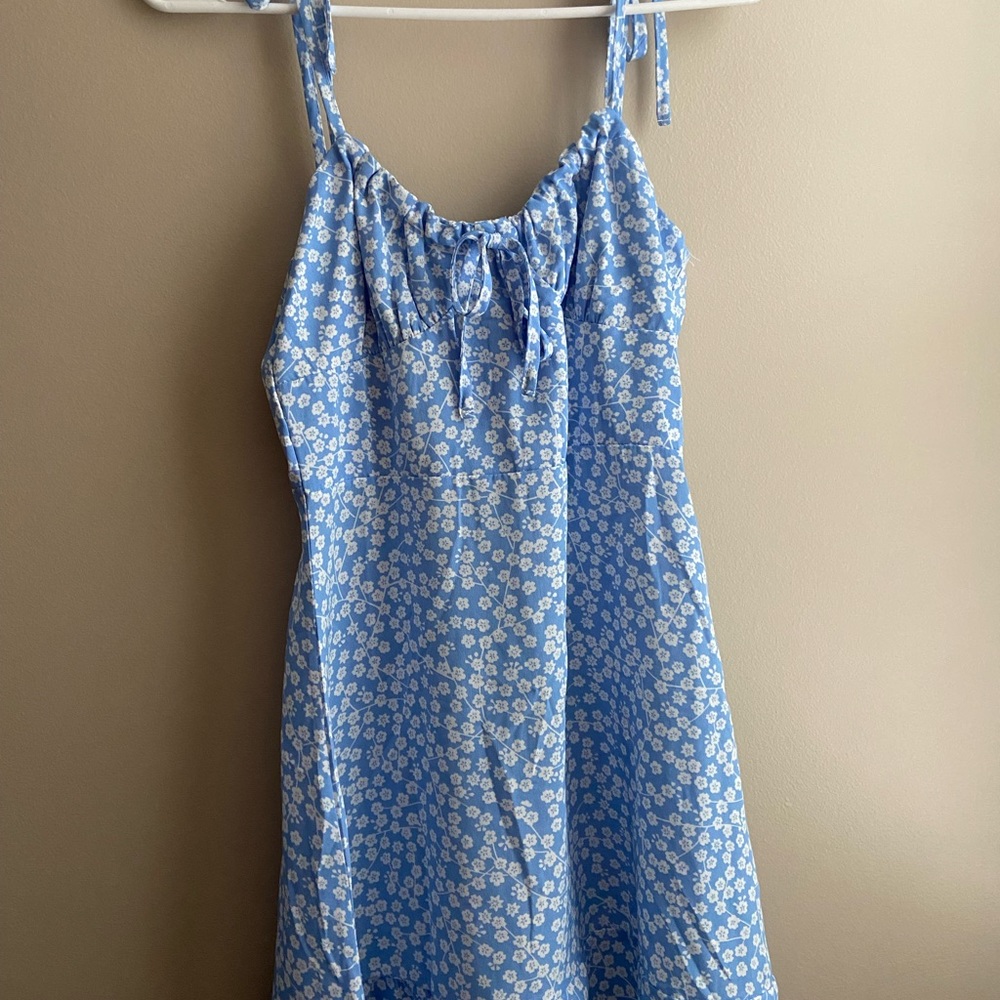 Forever 21 Blue Floral Flimsy Sundress